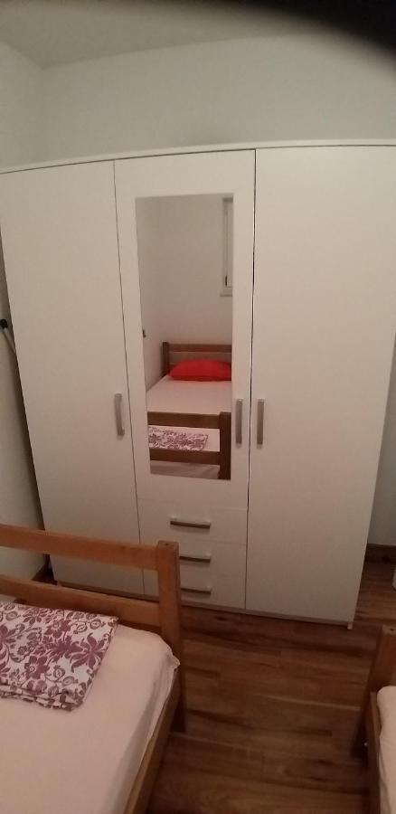 Apartman Slavica Rogoznica  Exterior photo