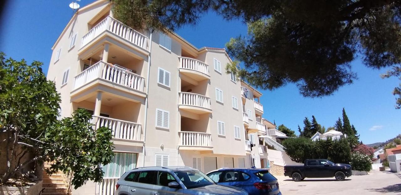 Apartman Slavica Rogoznica  Exterior photo